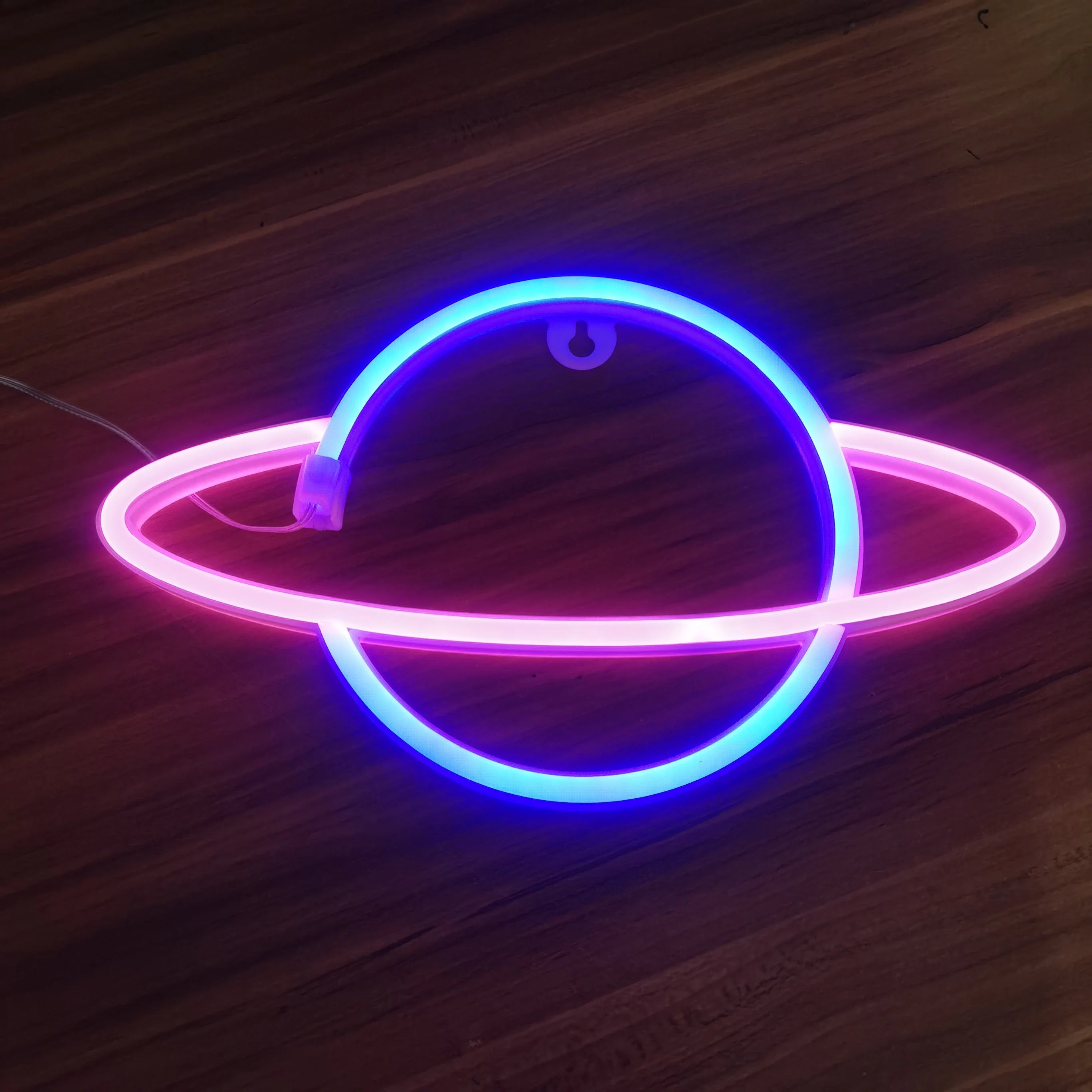 1 Piece Indoor Room Cozy Planet Decoration Night Light, Pink-Blue Wall Decoration Game Room Themed Party Decorations Boys' Gift USB or Battery Powered (Battery Not Included)