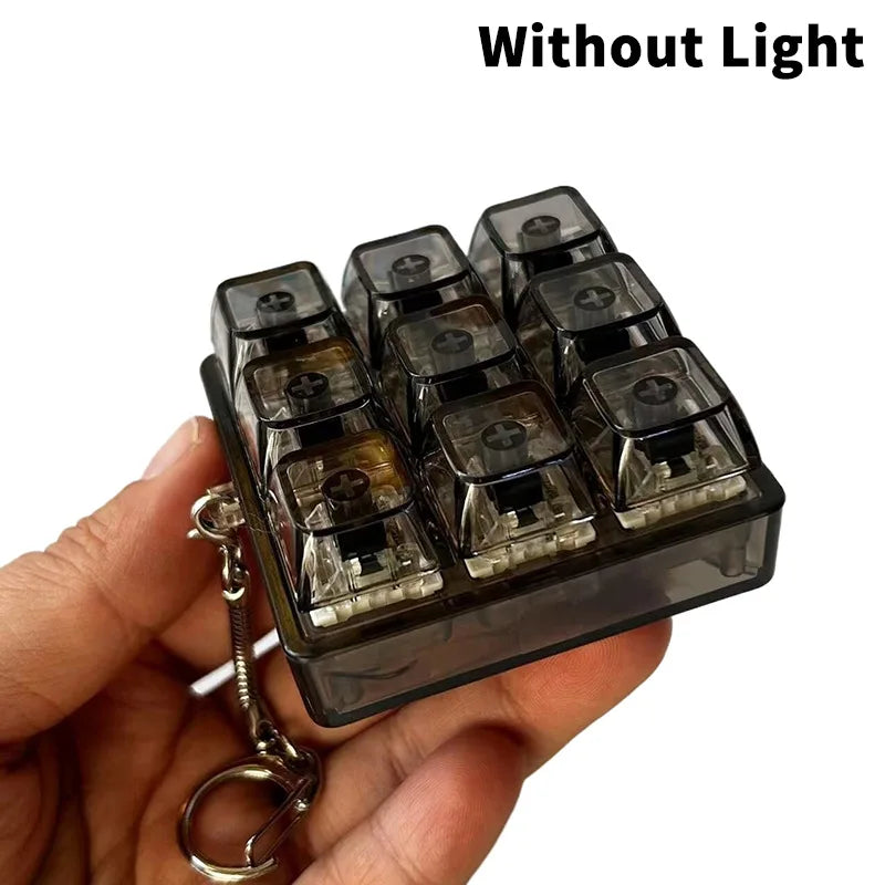 LED Light Up Keyboard Key Keychain Stress Relief Fidget Clickable Button 4-key Mechanical Keyboard Pressure Reducing Key Chain